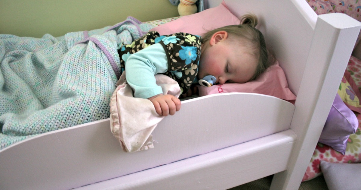 get toddler to stay in bed